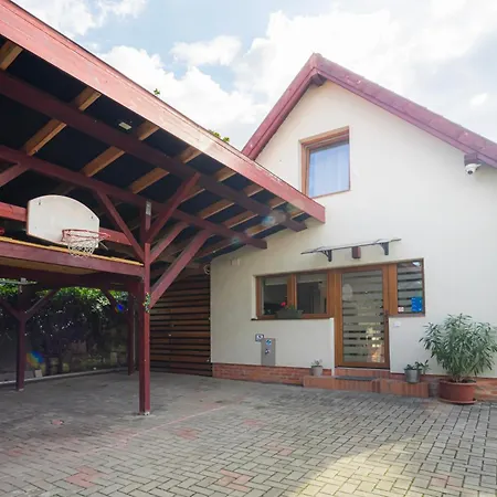 B48 Duplex - A Kerti Haz