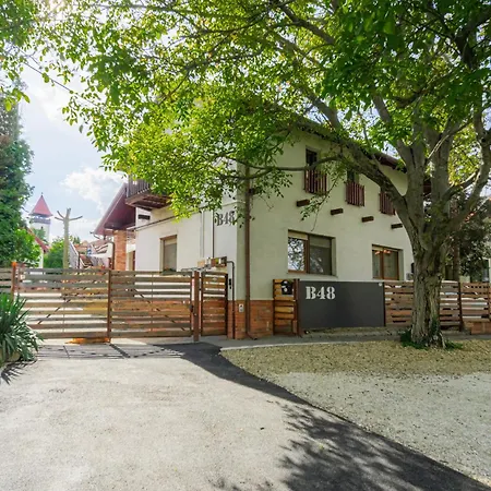 Case de vacanță B48 Duplex - A Kerti Haz *